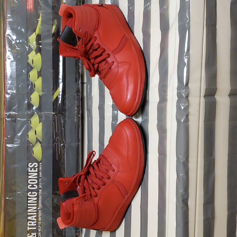 Jordan Heritage Mid
